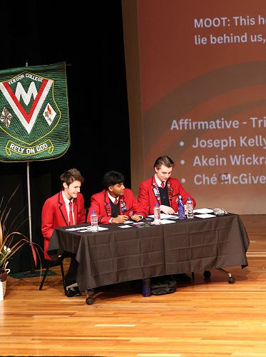 Senior Debate Team
