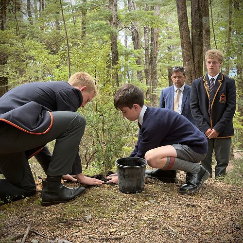 Te Kūwaha Mātauraka Open Day Te Anau Downs