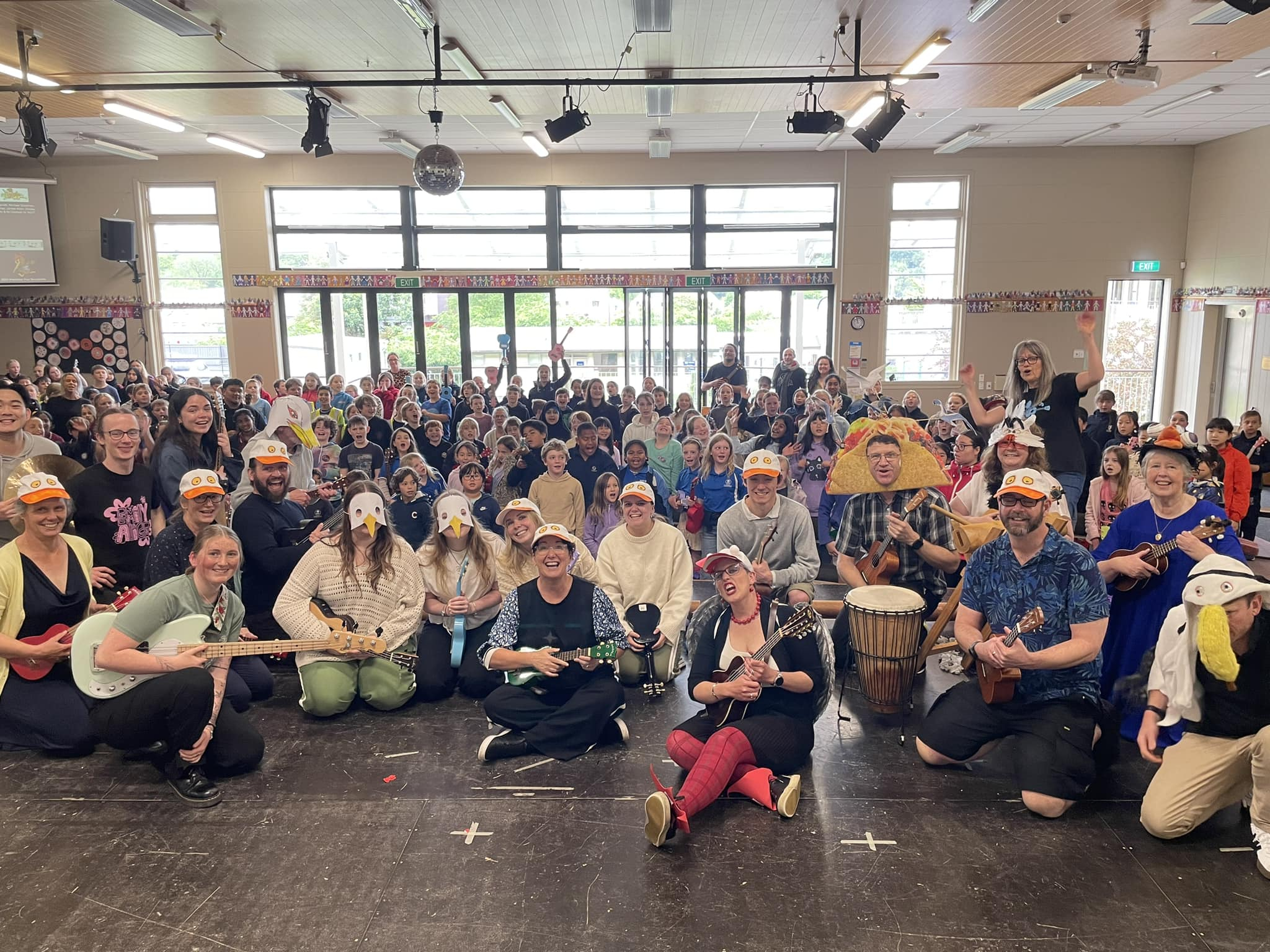 Jam in the City - our Kaikorai Kiwileles performing at George Street Normal!