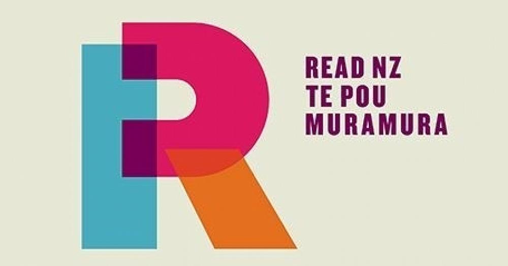 New Zealanders are distracted readers, new research finds