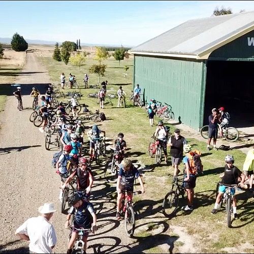 Morning tea at Wedderburn