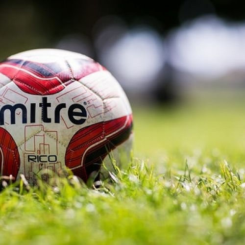 John McGlashan make the finals of the Otago Secondary Schools football league premier division competition