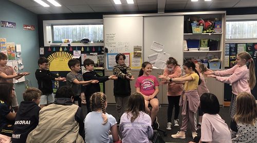 R9 practicing for their production